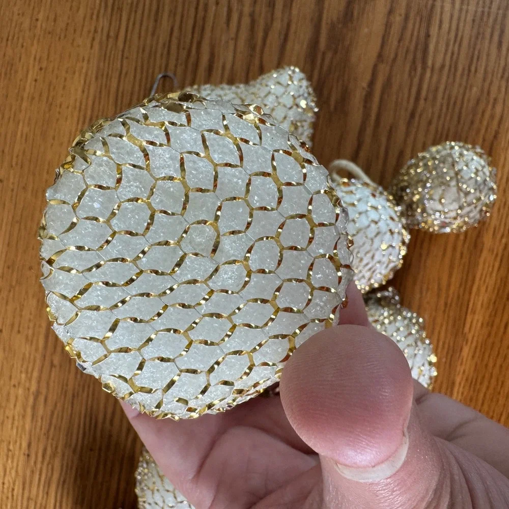Set of 10 Vintage Glitter Mesh Sphere Bell Ornaments White Gold Christmas Decor‎